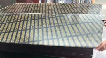 48尺金屬覆膜板耐用高周轉